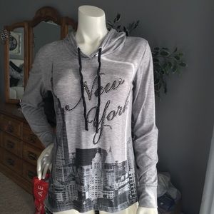 Sweet Gisele NYC Ultra Soft Hoodie size Med👩‍🎤